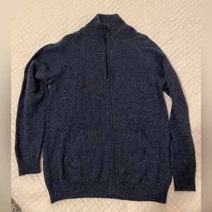 Men’s sweater